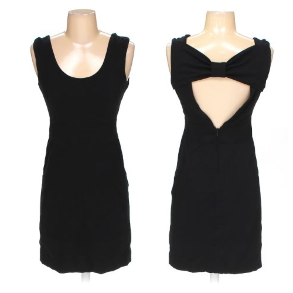 Paige Black Label Dress with Bow on Back Size 2 100% silk elegant formal